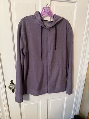 Beyond Yoga Freefit Men's Zip Hoodie in the size Medium.